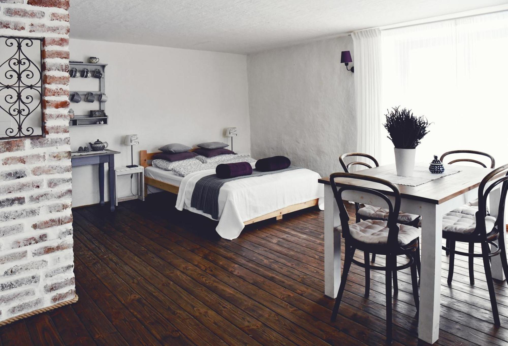 Lavendowo Hotel เปียโควิเซ ภายนอก รูปภาพ